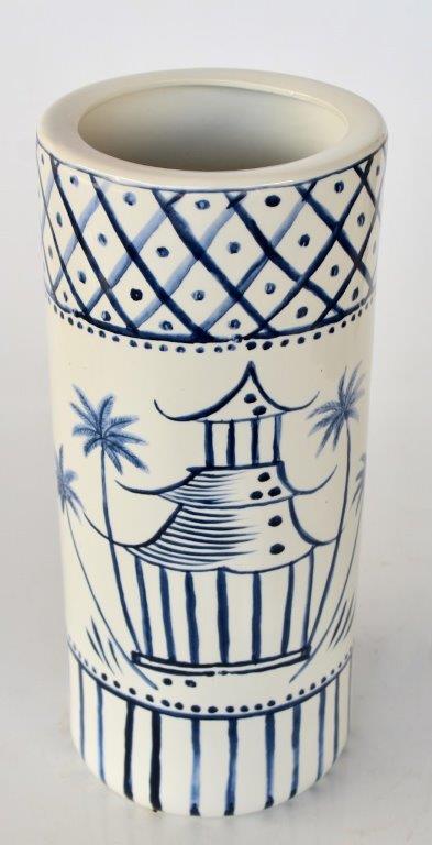 Blue Pagoda Umbrella Stand